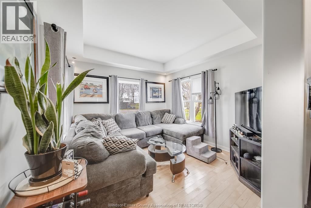 820 TOWANDA BOULEVARD Image 5