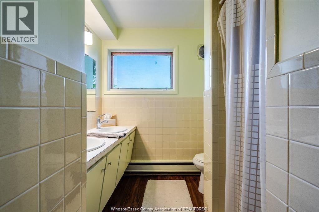 31 PARK LANE Image 25