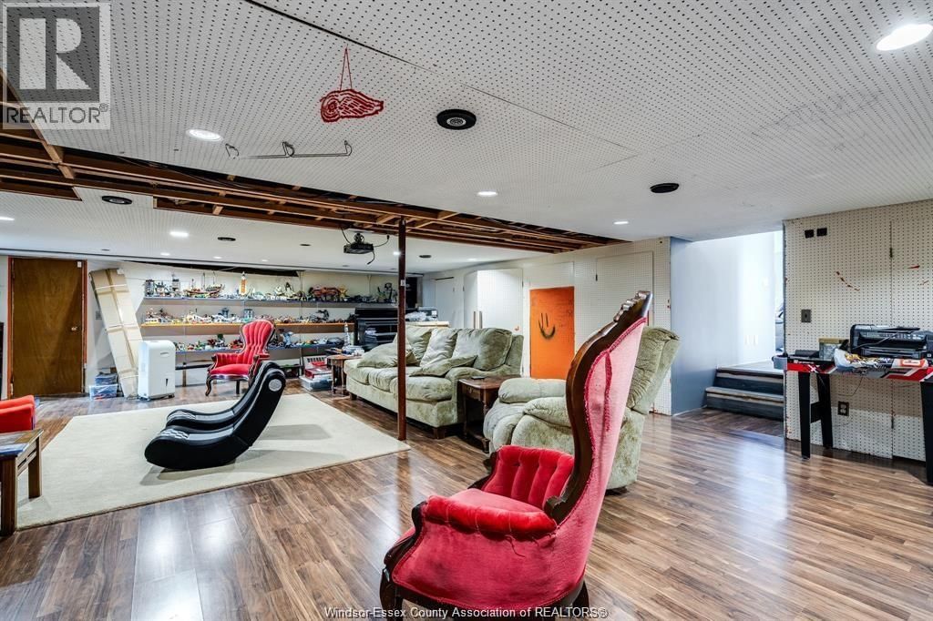 31 PARK LANE Image 26