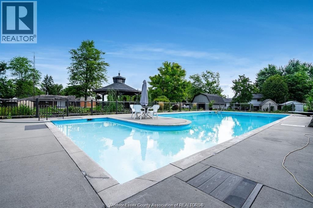 31 PARK LANE Image 33