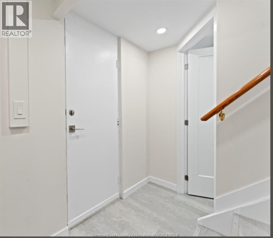 1655 PARTINGTON AVENUE Image 24