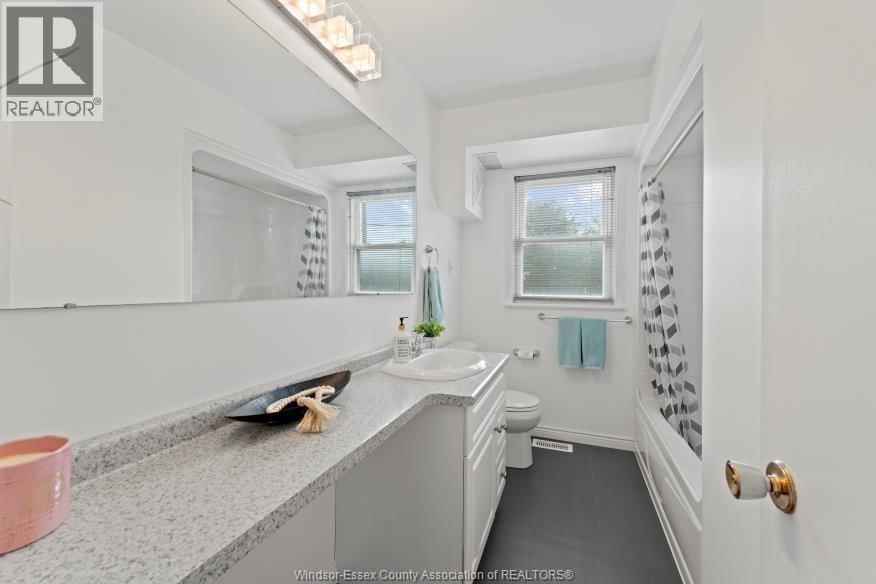 1655 PARTINGTON AVENUE Image 9