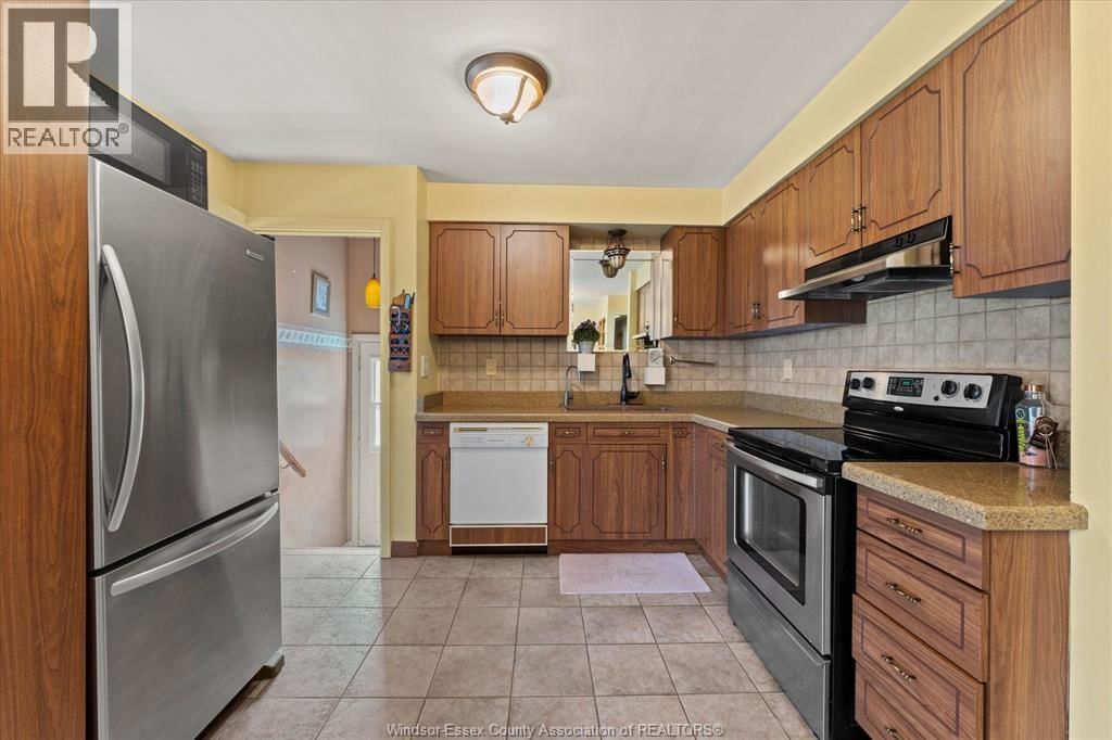 2840 AVONDALE AVENUE Image 12