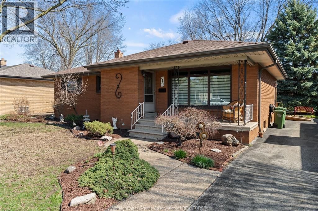 2840 AVONDALE AVENUE Image 3