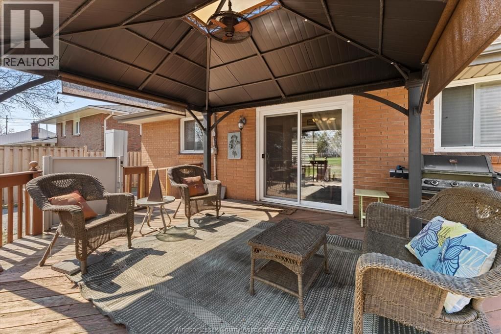 2840 AVONDALE AVENUE Image 31