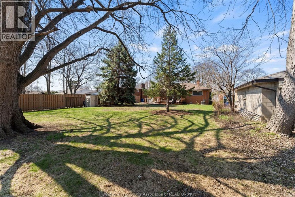 2840 AVONDALE AVENUE Image 36