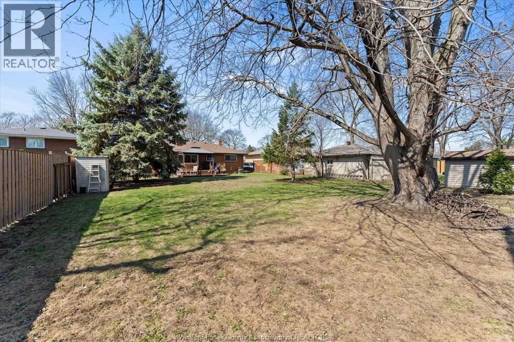 2840 AVONDALE AVENUE Image 38