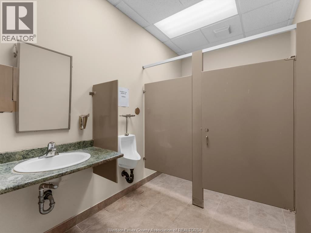 11865 COUNTY RD 42 Image 13