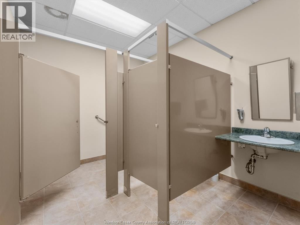 11865 COUNTY RD 42 Image 14