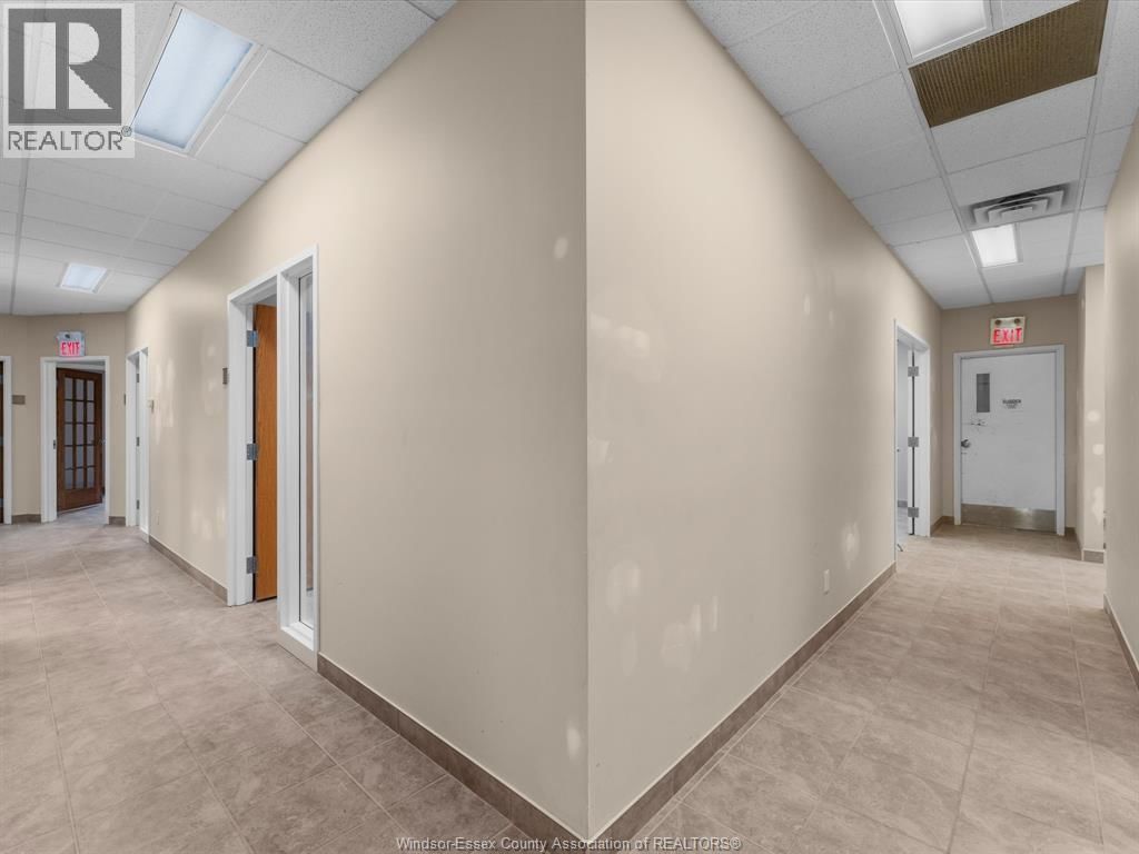 11865 COUNTY RD 42 Image 18