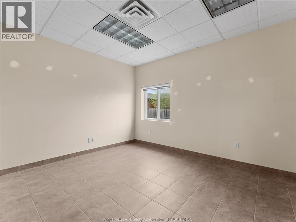 11865 COUNTY RD 42 Image 23