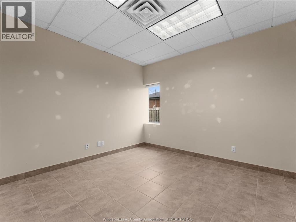 11865 COUNTY RD 42 Image 25