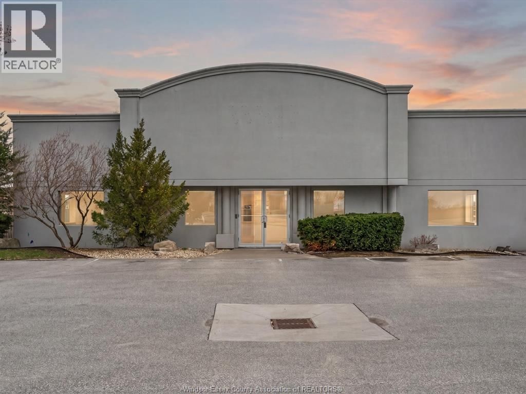 11865 COUNTY RD 42 Image 43