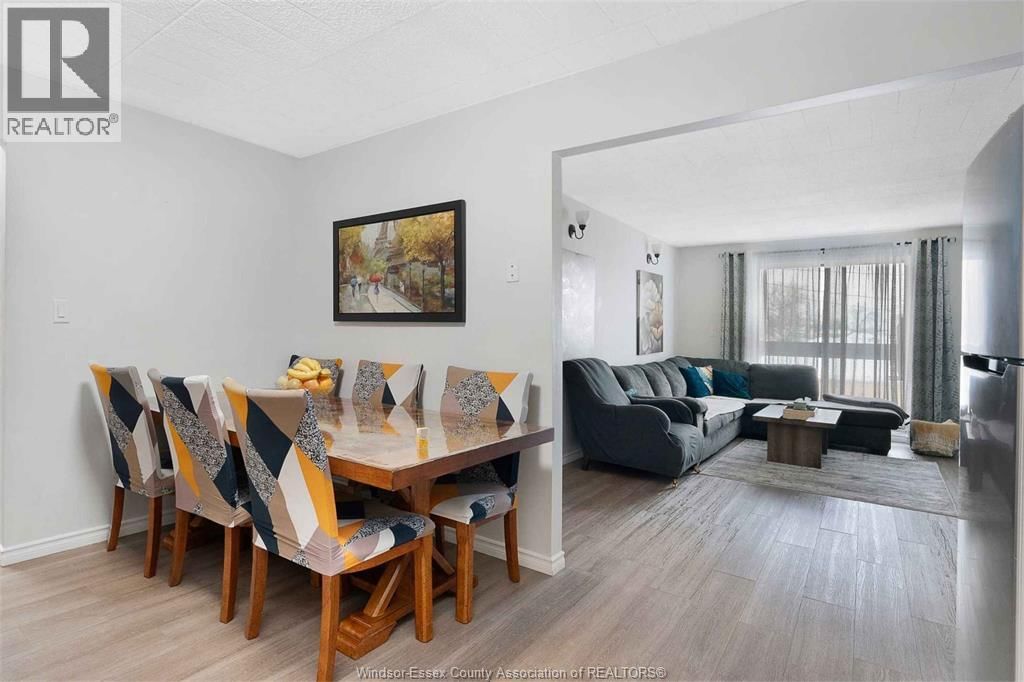 995 ELSMERE Image 12