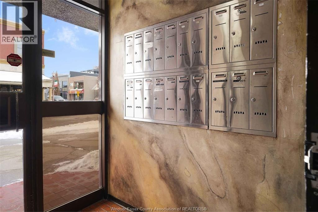 995 ELSMERE Image 19