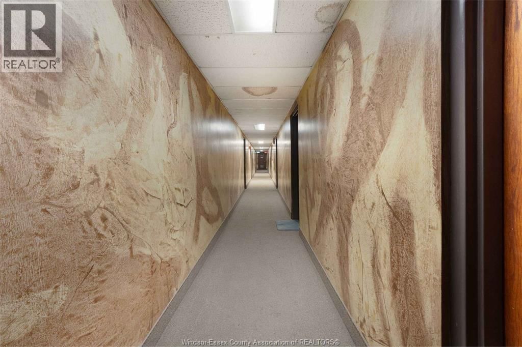 995 ELSMERE Image 20