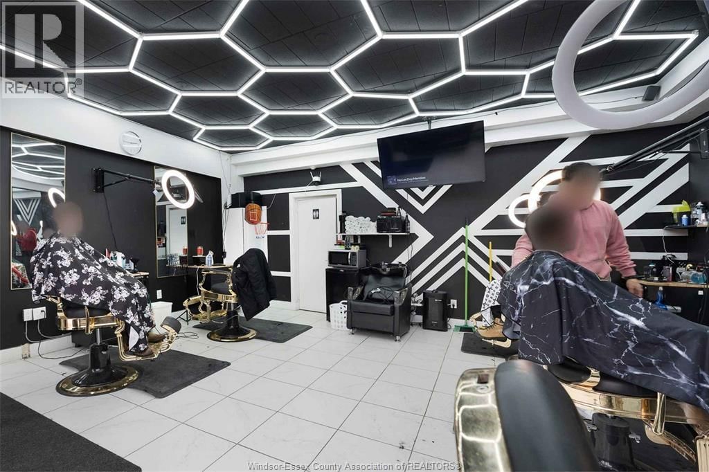 995 ELSMERE Image 22