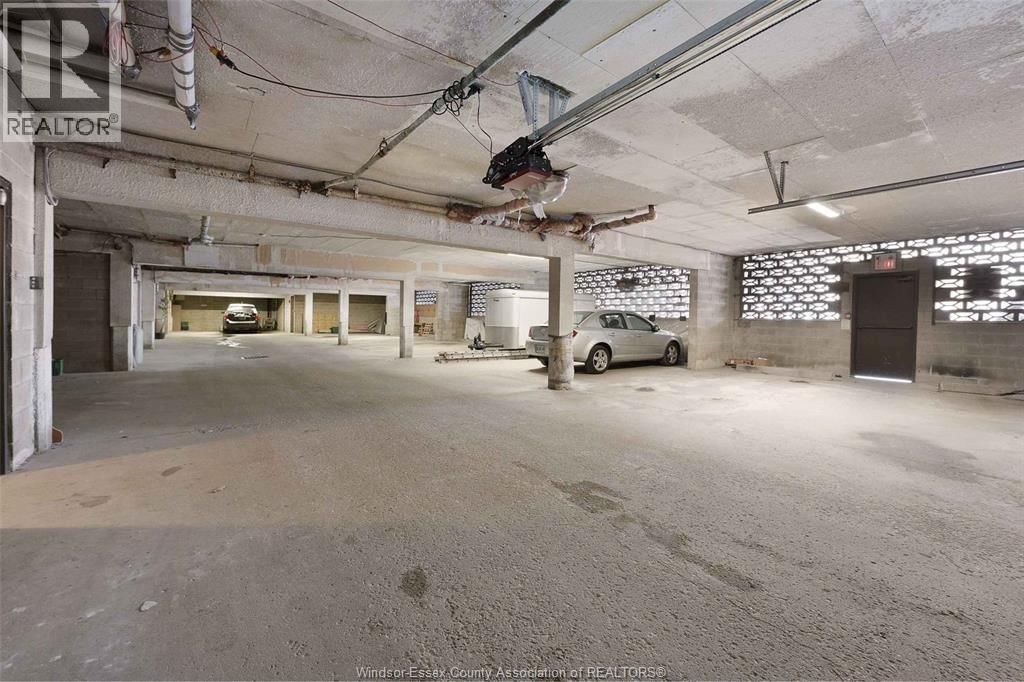 995 ELSMERE Image 23