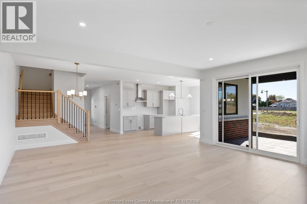 111 ERIE ISLE COURT Image 15