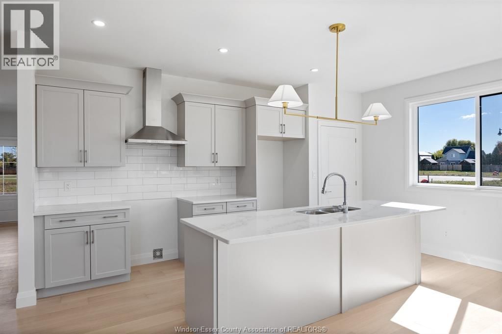 111 ERIE ISLE COURT Image 8