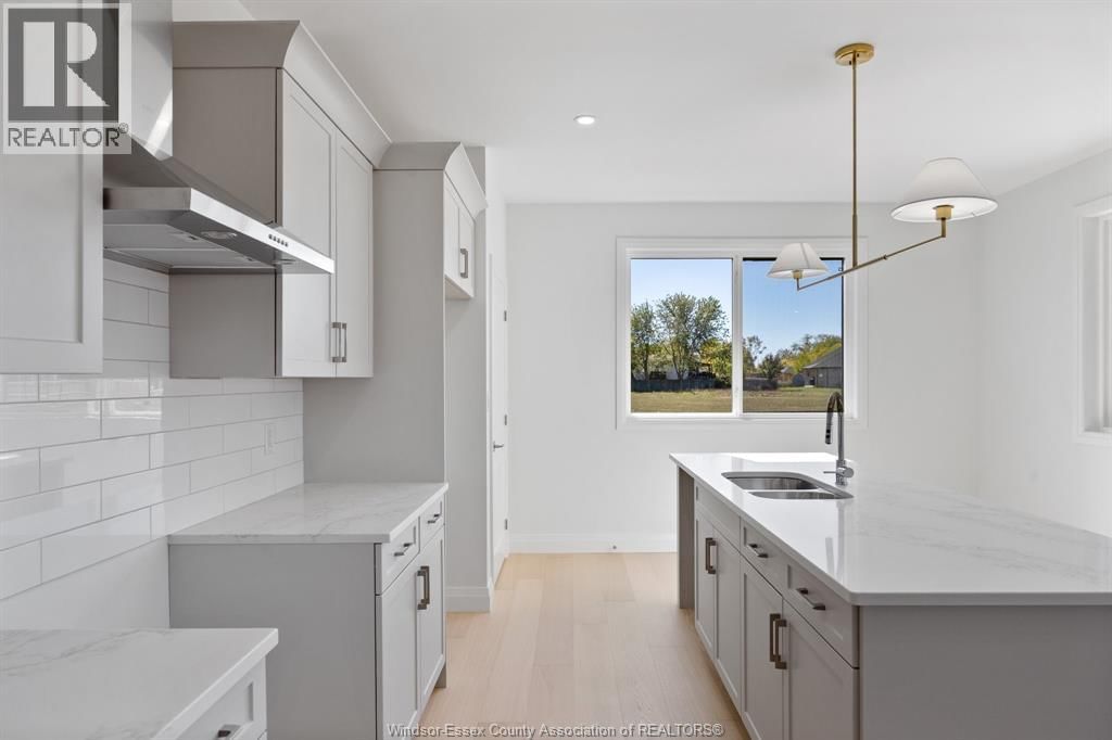 111 ERIE ISLE COURT Image 9