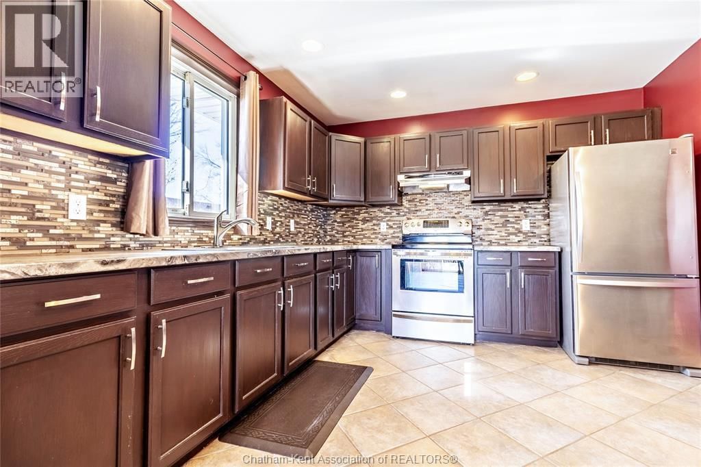 6201 MAIN STREET Image 10