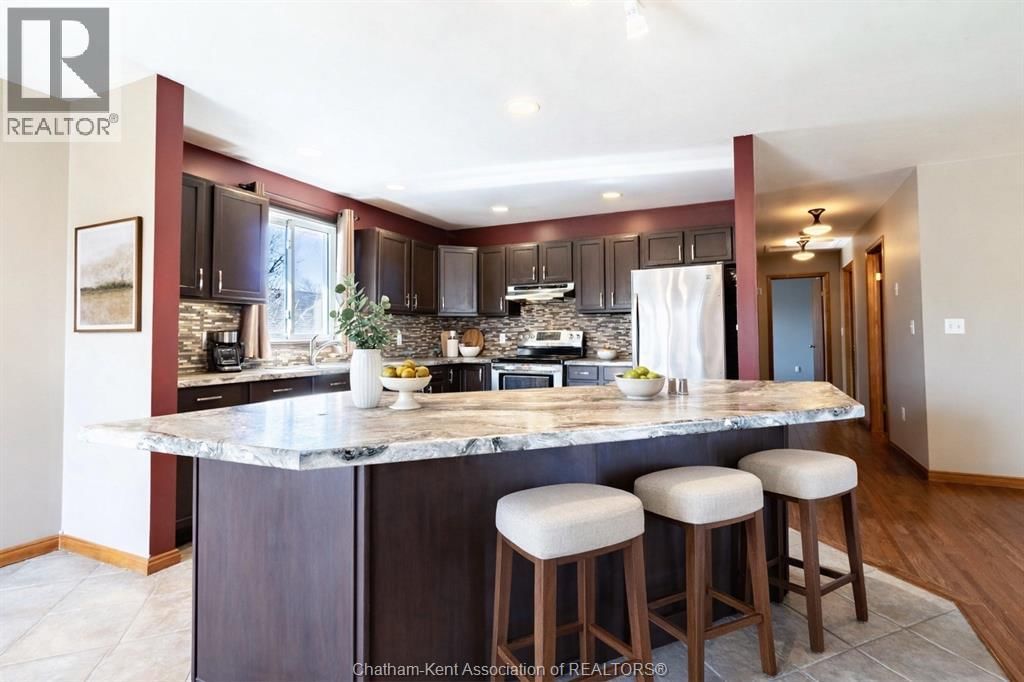 6201 MAIN STREET Image 13