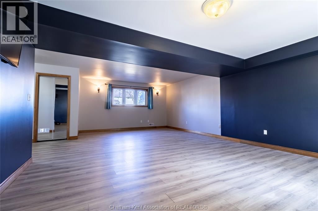 6201 MAIN STREET Image 30