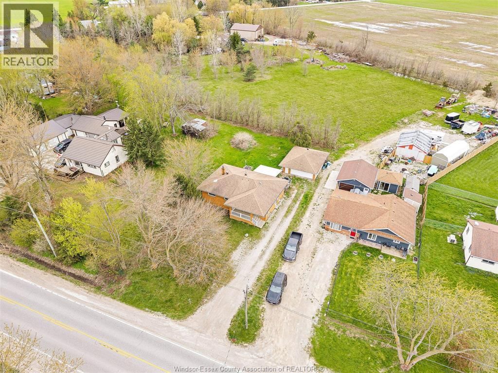 5369 WALKER ROAD Image 32