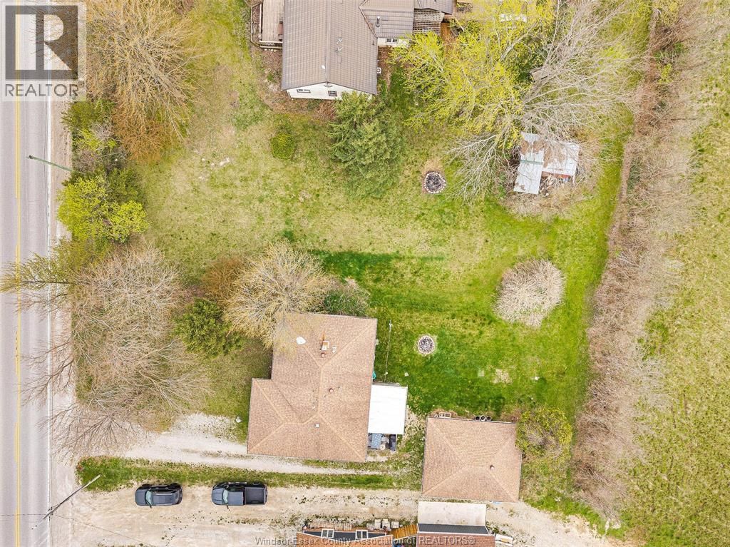 5369 WALKER ROAD Image 35