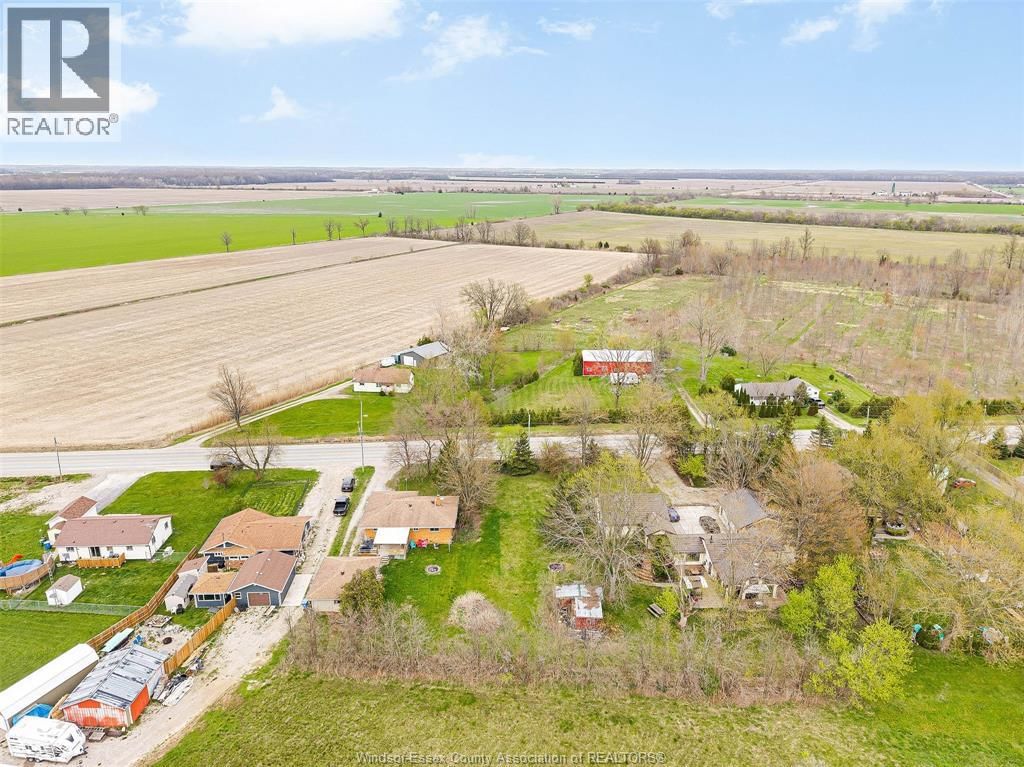 5369 WALKER ROAD Image 36