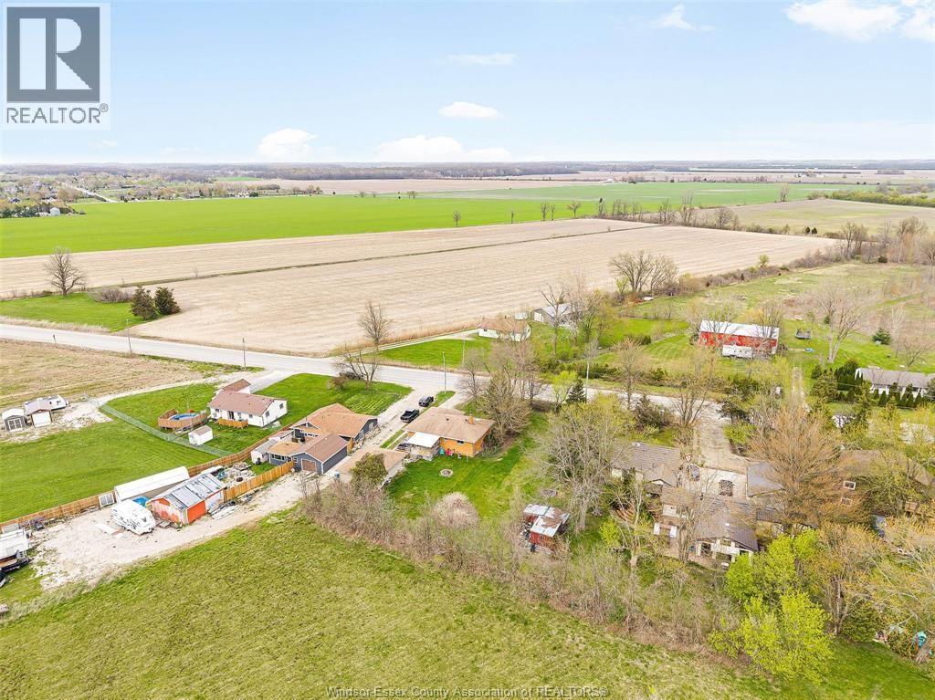 5369 WALKER ROAD Image 38