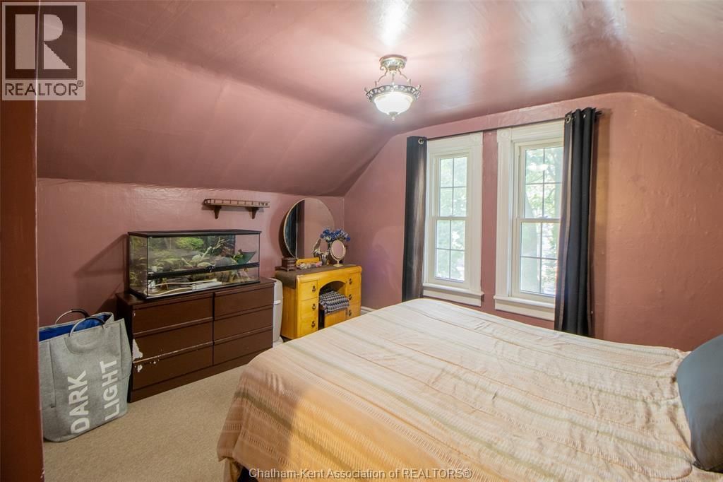 206 ADELAIDE STREET SOUTH Image 16