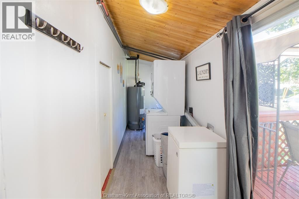 206 ADELAIDE STREET SOUTH Image 22