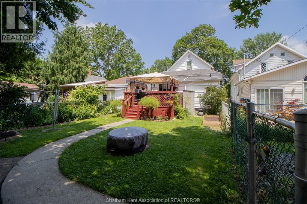 206 ADELAIDE STREET SOUTH Image 31