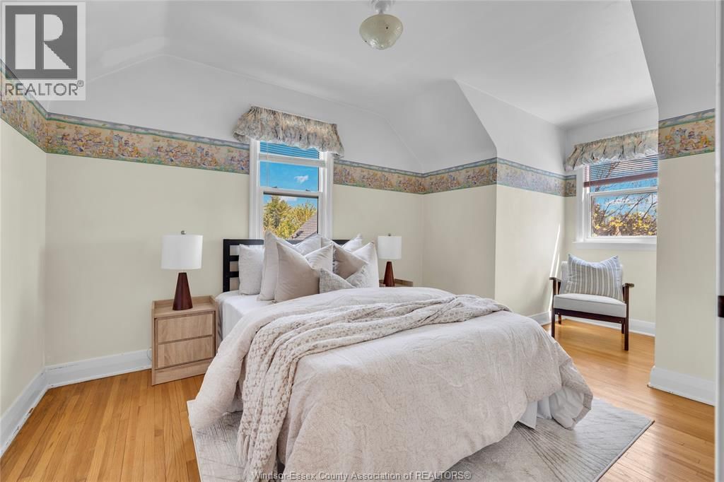 7534 ST. ROSE Image 25