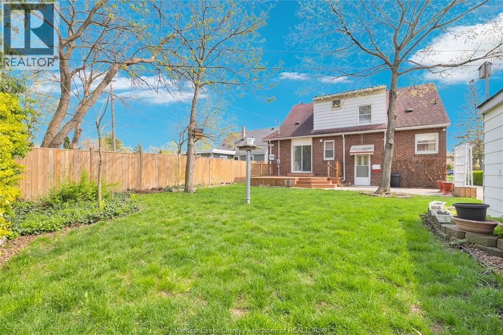 7534 ST. ROSE Image 38