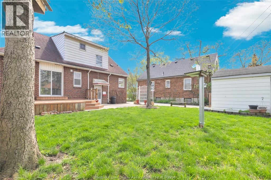 7534 ST. ROSE Image 39