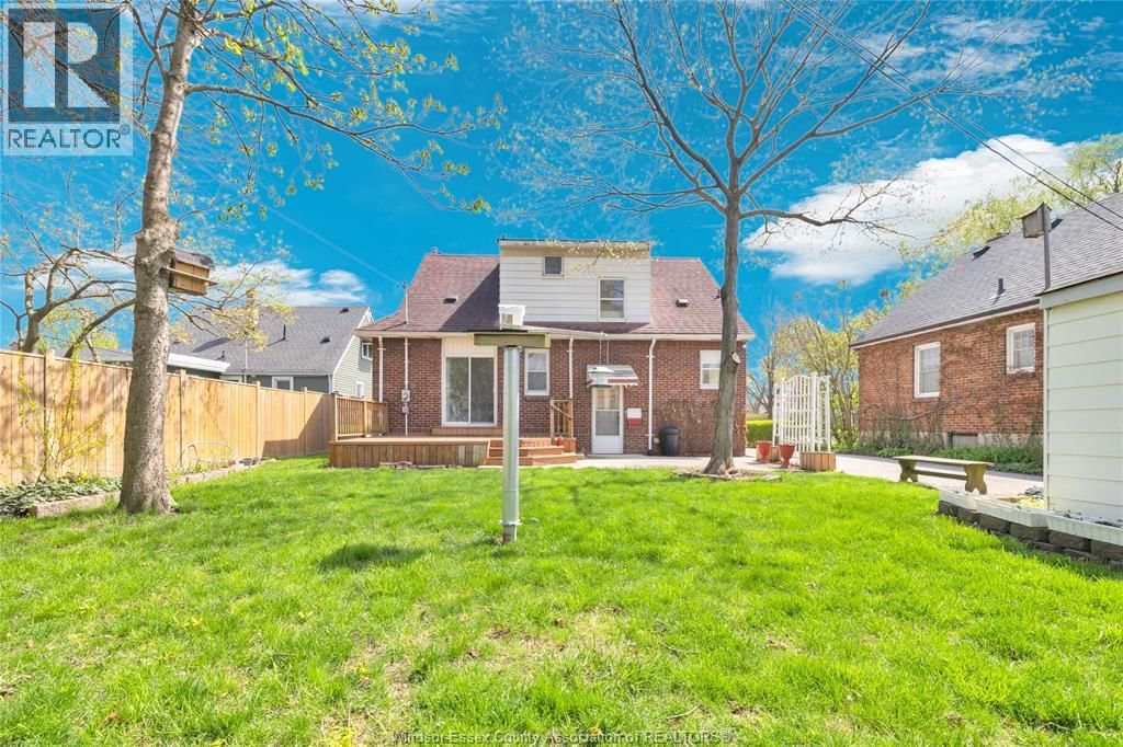 7534 ST. ROSE Image 40