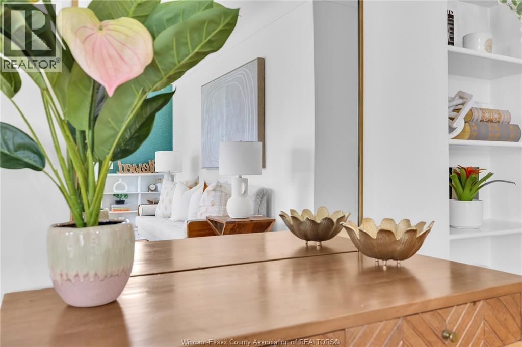 7534 ST. ROSE Image 9