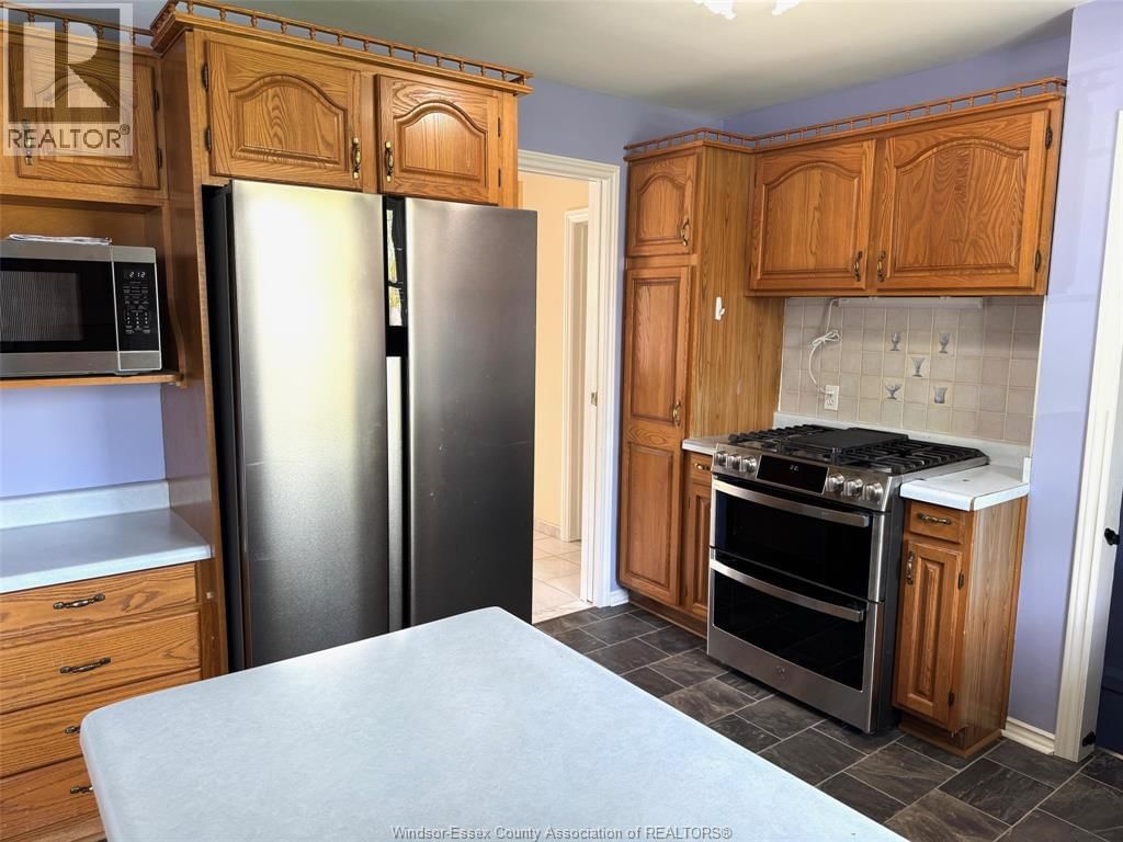 2440 BUCKINGHAM DRIVE Image 16