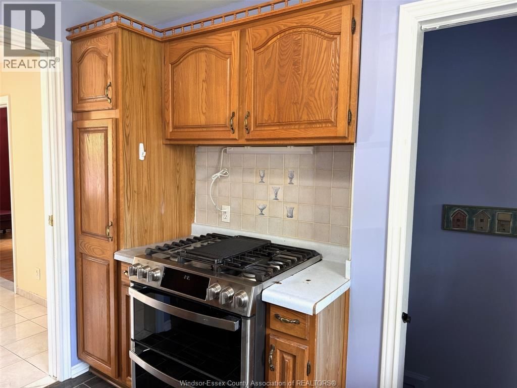 2440 BUCKINGHAM DRIVE Image 19