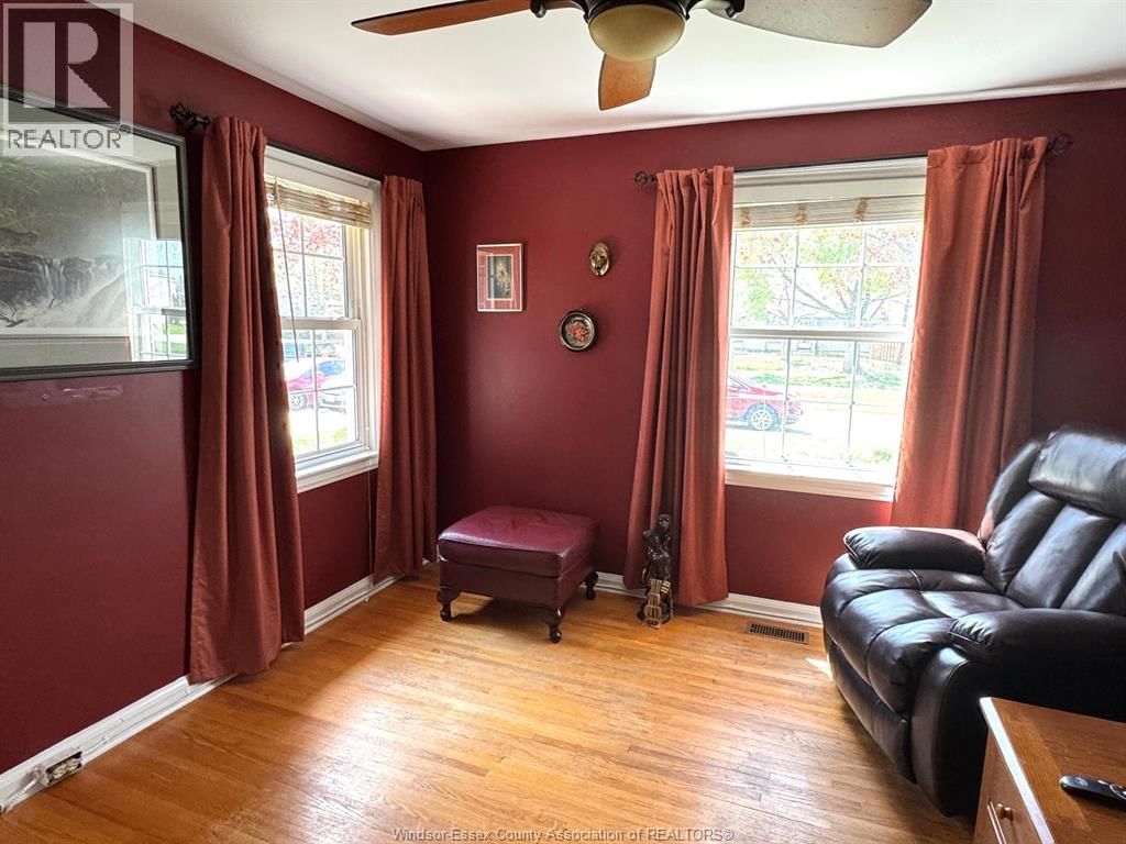 2440 BUCKINGHAM DRIVE Image 28