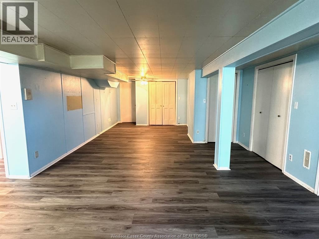 2440 BUCKINGHAM DRIVE Image 33