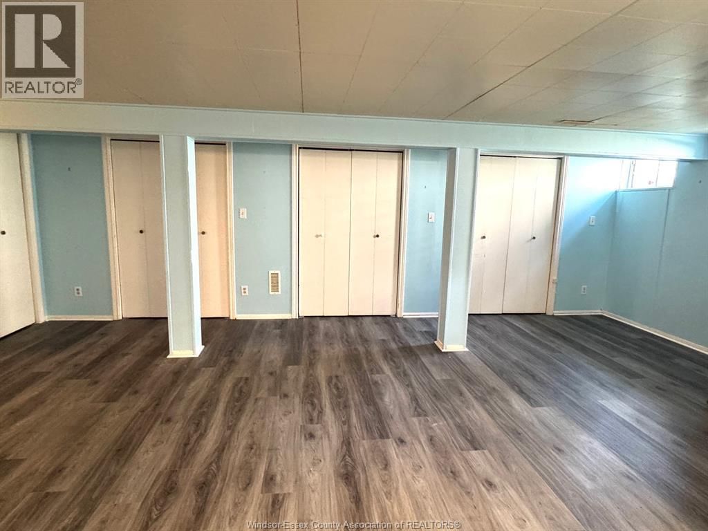 2440 BUCKINGHAM DRIVE Image 34