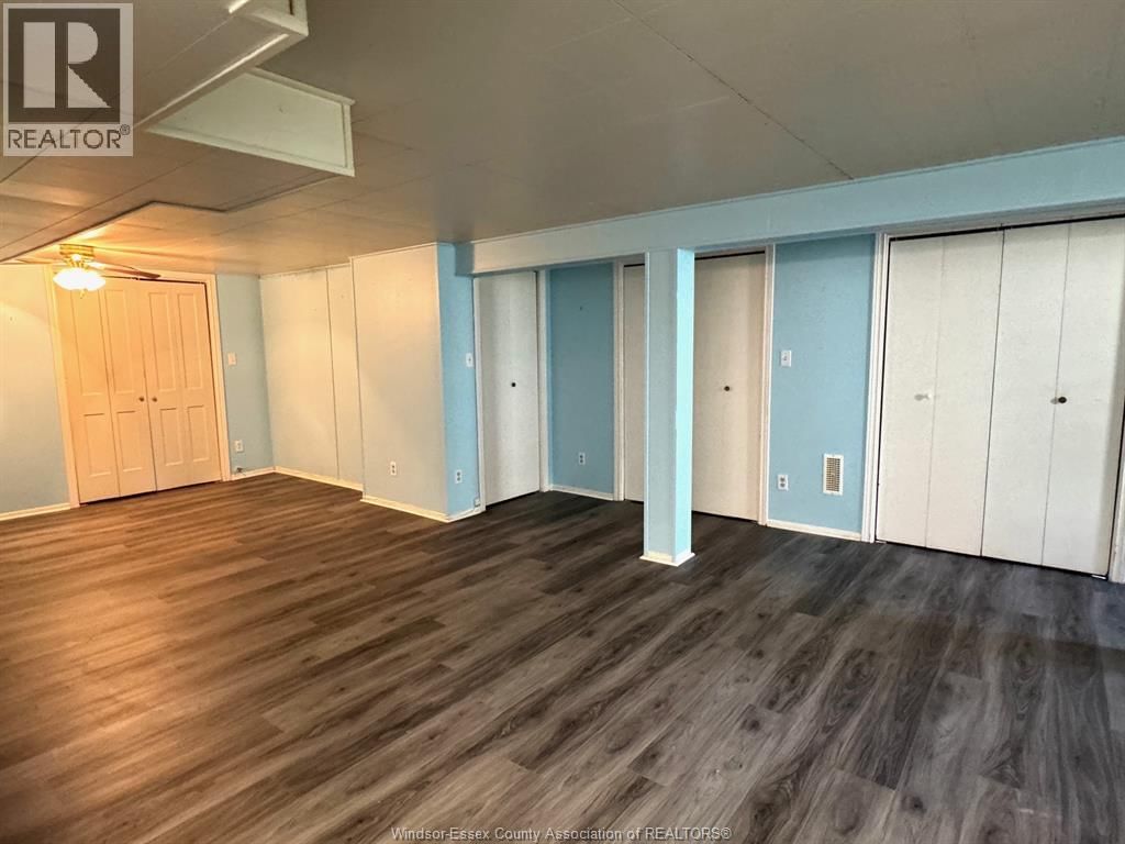 2440 BUCKINGHAM DRIVE Image 35