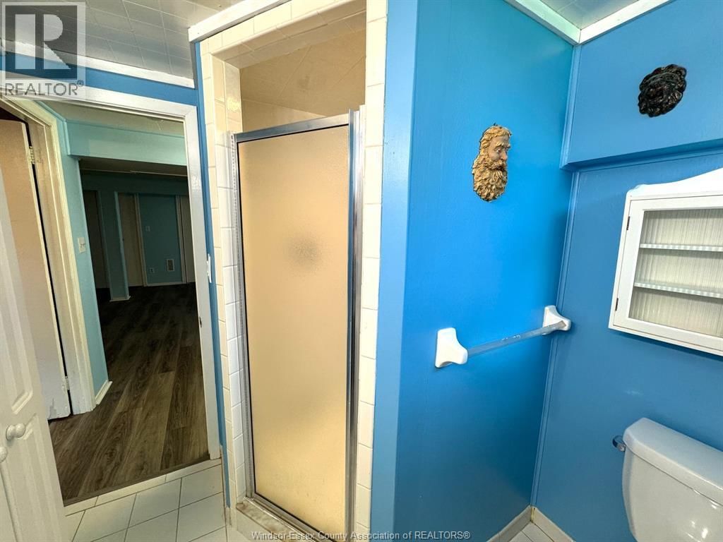 2440 BUCKINGHAM DRIVE Image 40