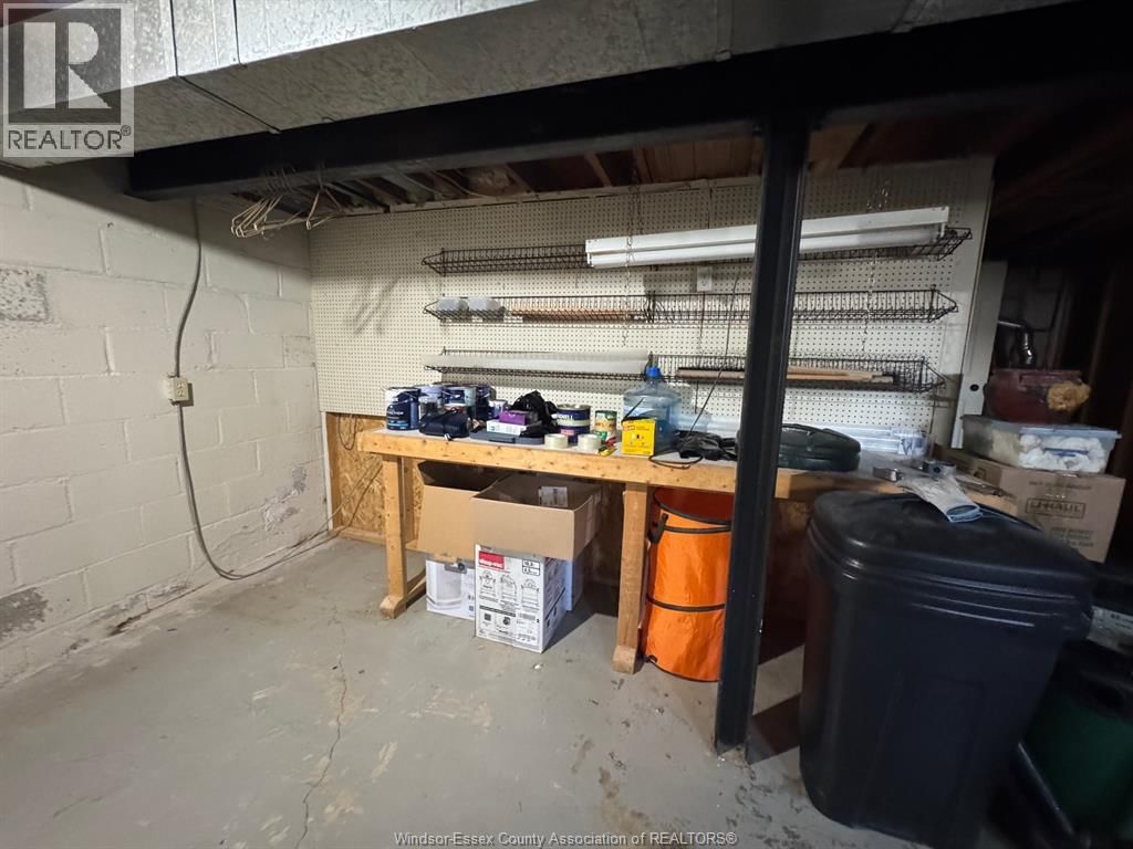 2440 BUCKINGHAM DRIVE Image 43