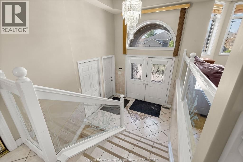 4620 BUNKER Image 11