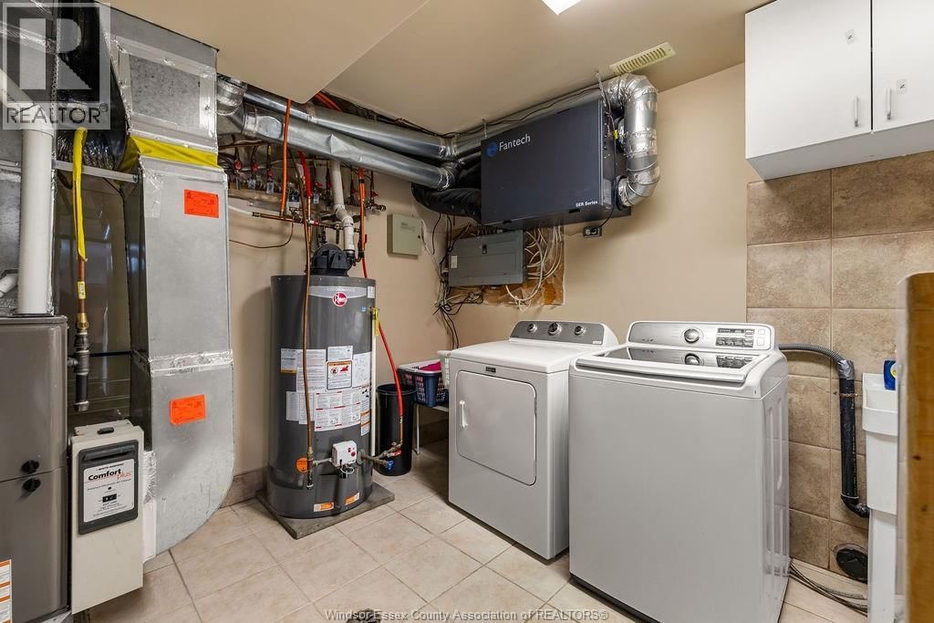 4620 BUNKER Image 29